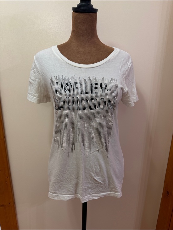 Harley-Davidson Tops - Harley-Davidson White Short Sleeve Tee with Studded Logo. Tifton Georgia NWOT